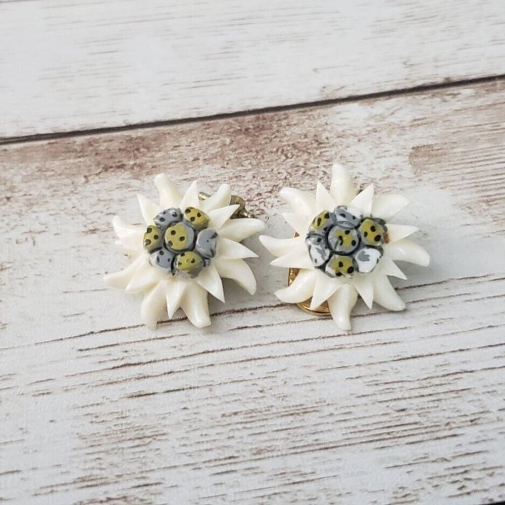 Vintage Clip On Earrings - Boho Cream Flower Unusual Blue/Green Center